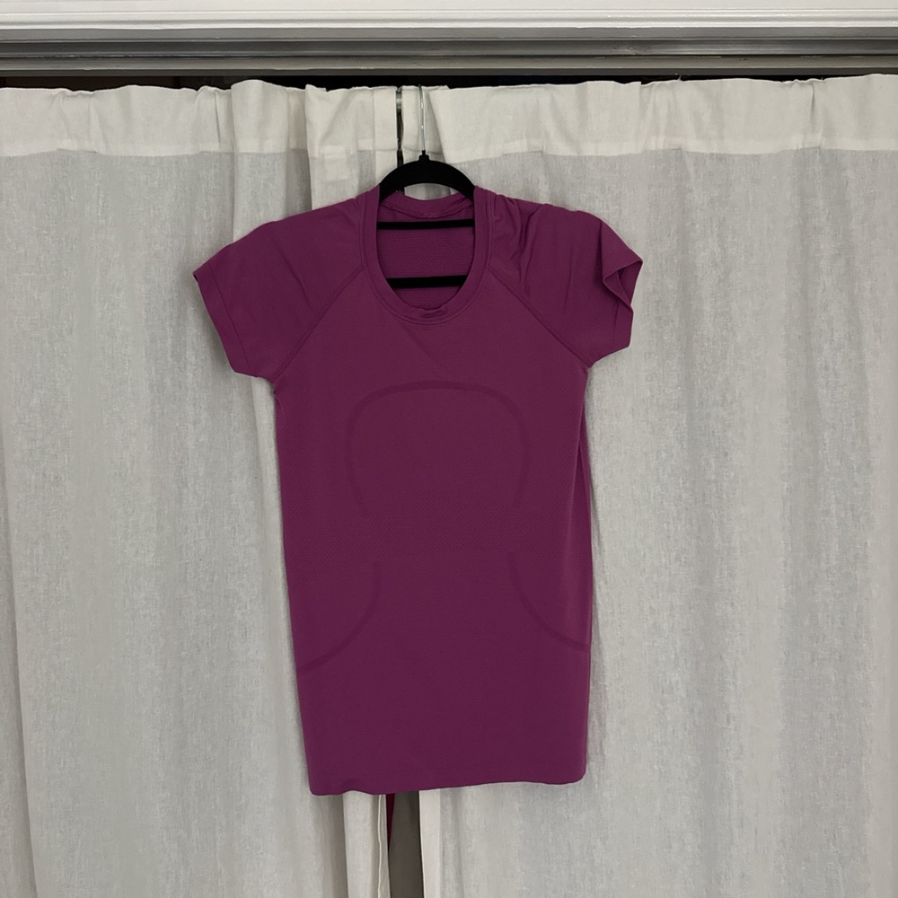 Lululemon Swiftly Tech